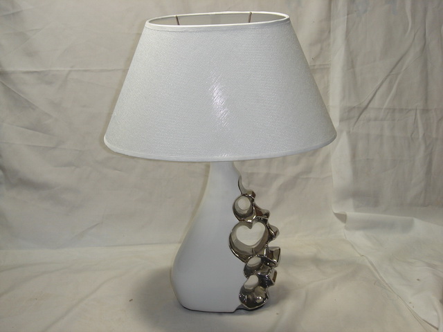 CERAMIC TABLE LAMP